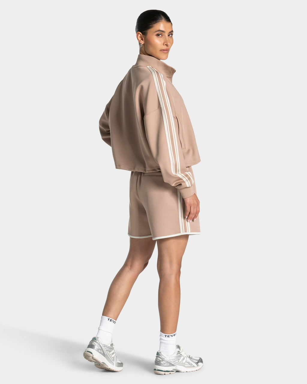 Club Cropped Zip Jacke "Beige"