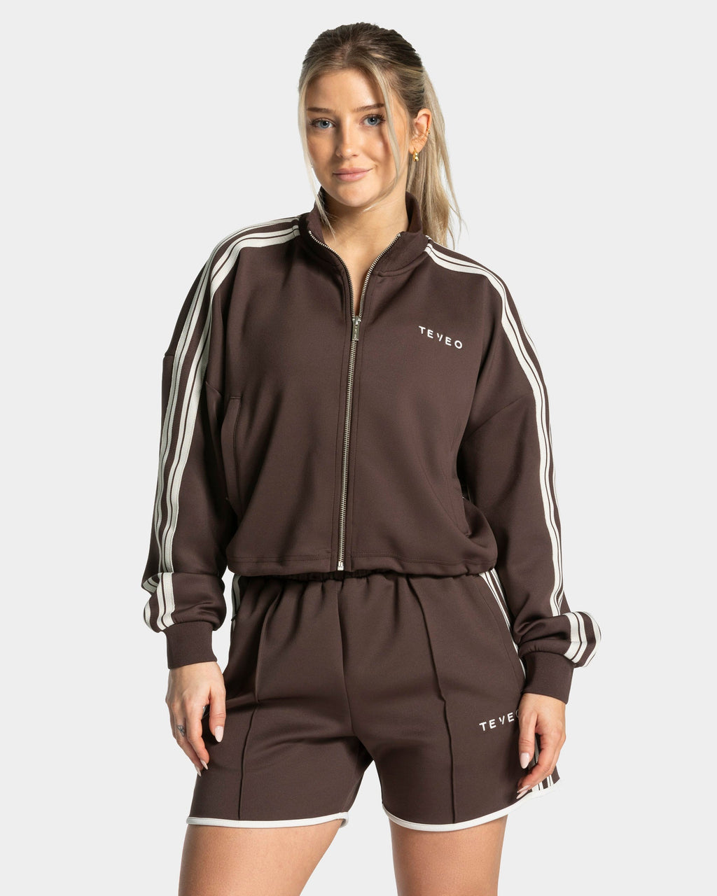 Club Cropped Zip Jacke "Espresso"