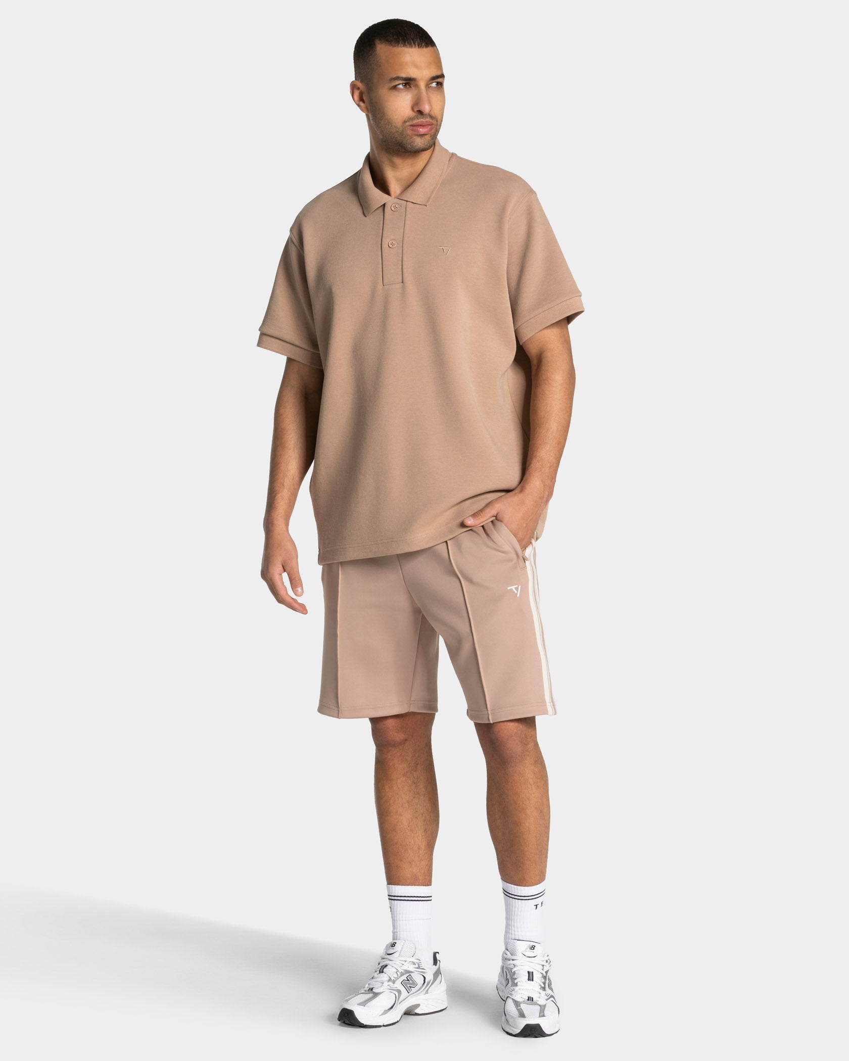 Club Shorts "Beige"
