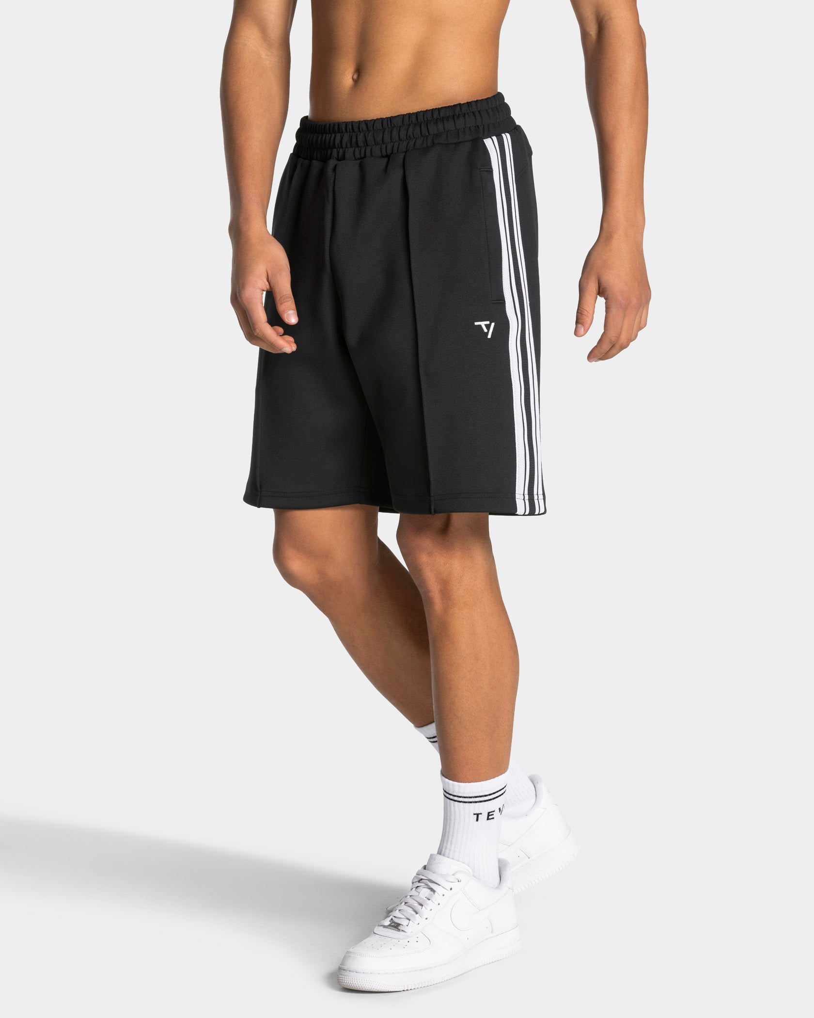 Club Shorts "Schwarz"