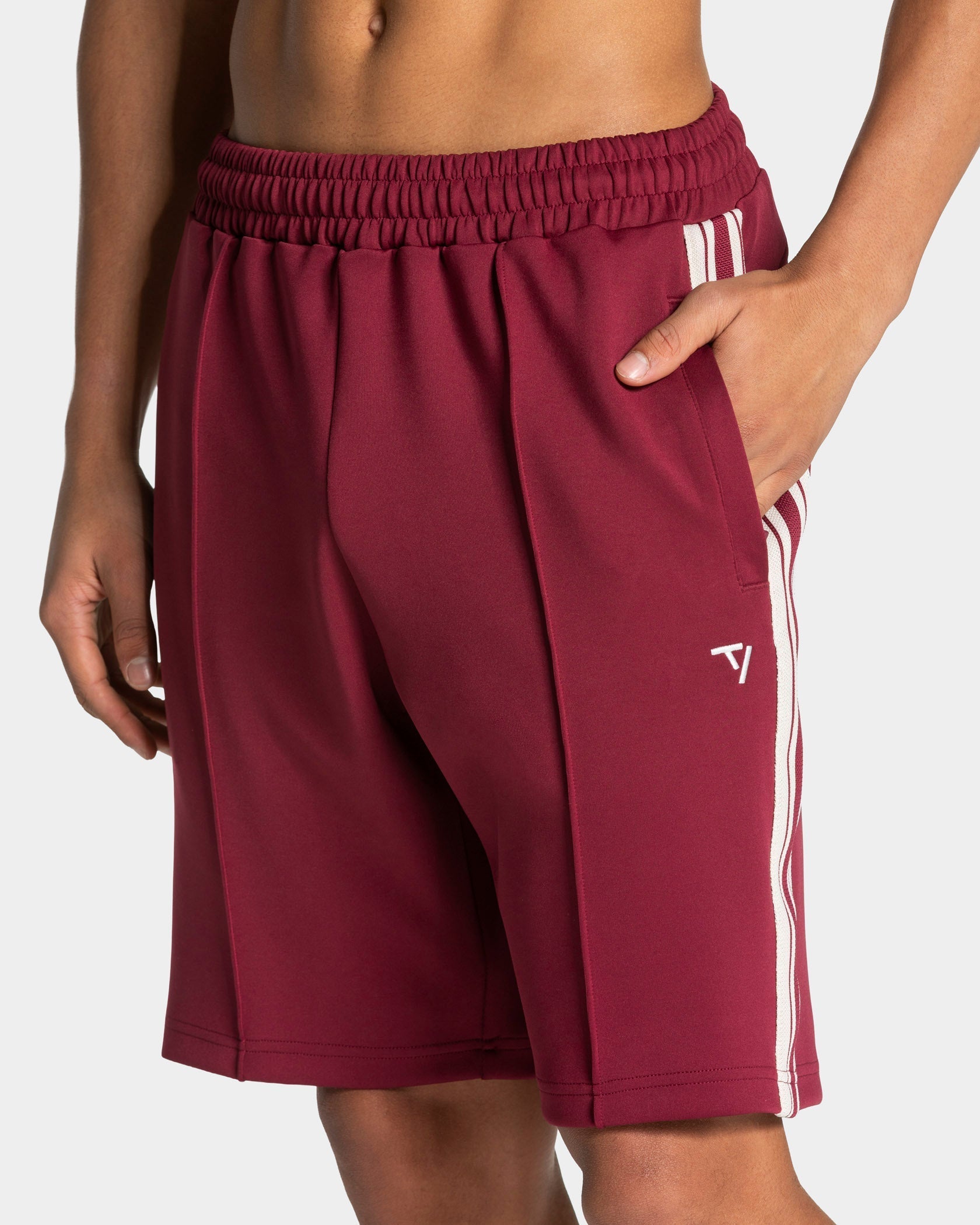Club Shorts "Weinrot"