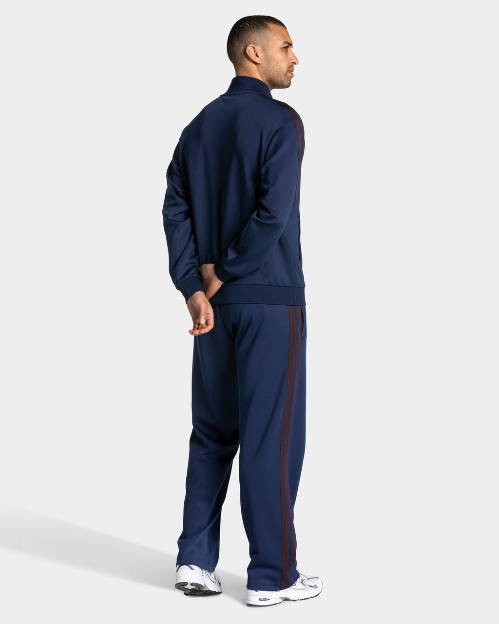Club Straight Leg Jogger "Dunkelblau"