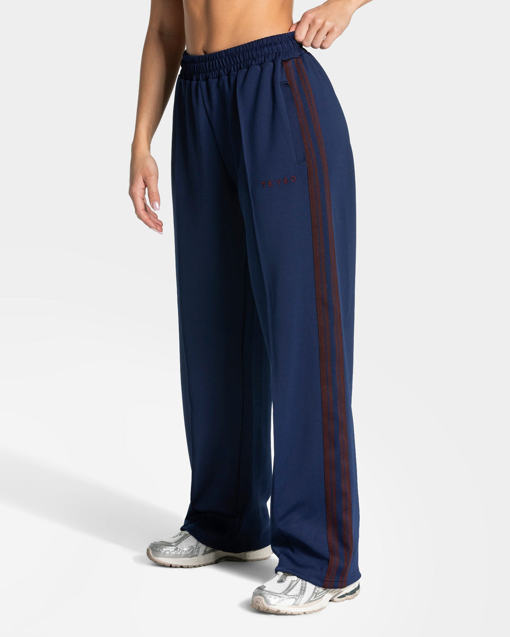 Club Straight Leg Jogger "Bleu foncé"