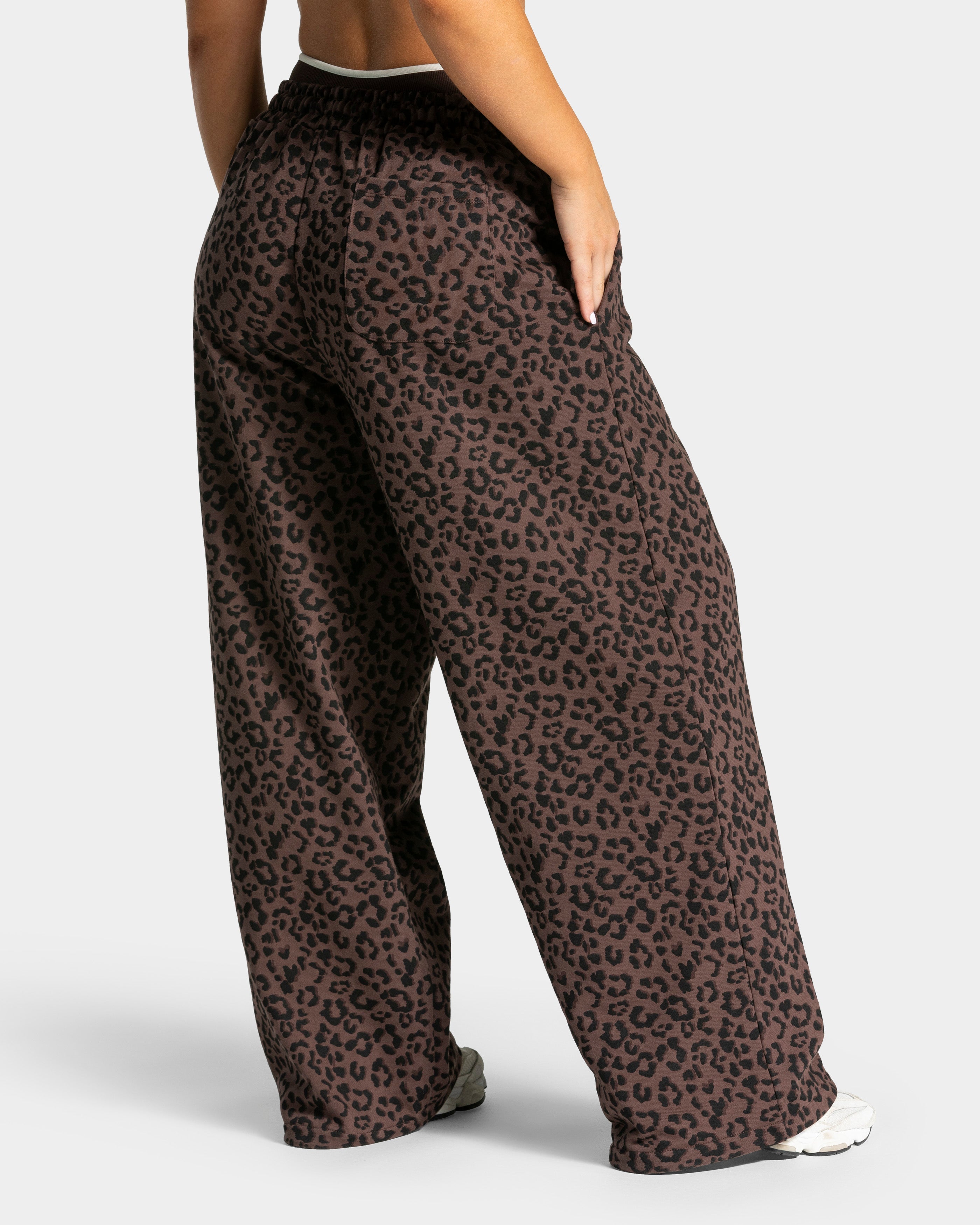 Pantalon de jogging Wide Leg Contrastline « léopard Espresso »