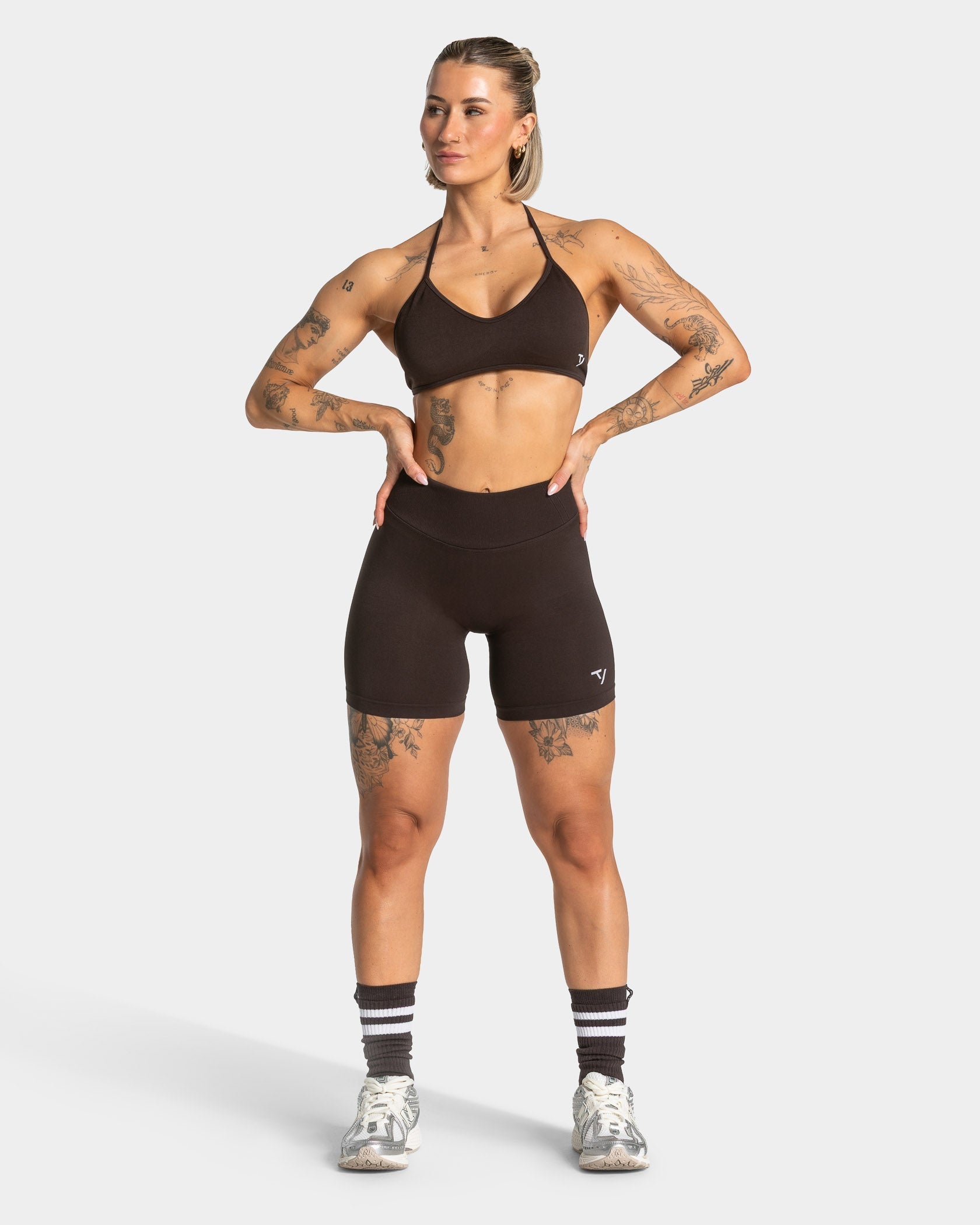 Lift Sculpt Scrunch Shorts "Dark Chocolate"