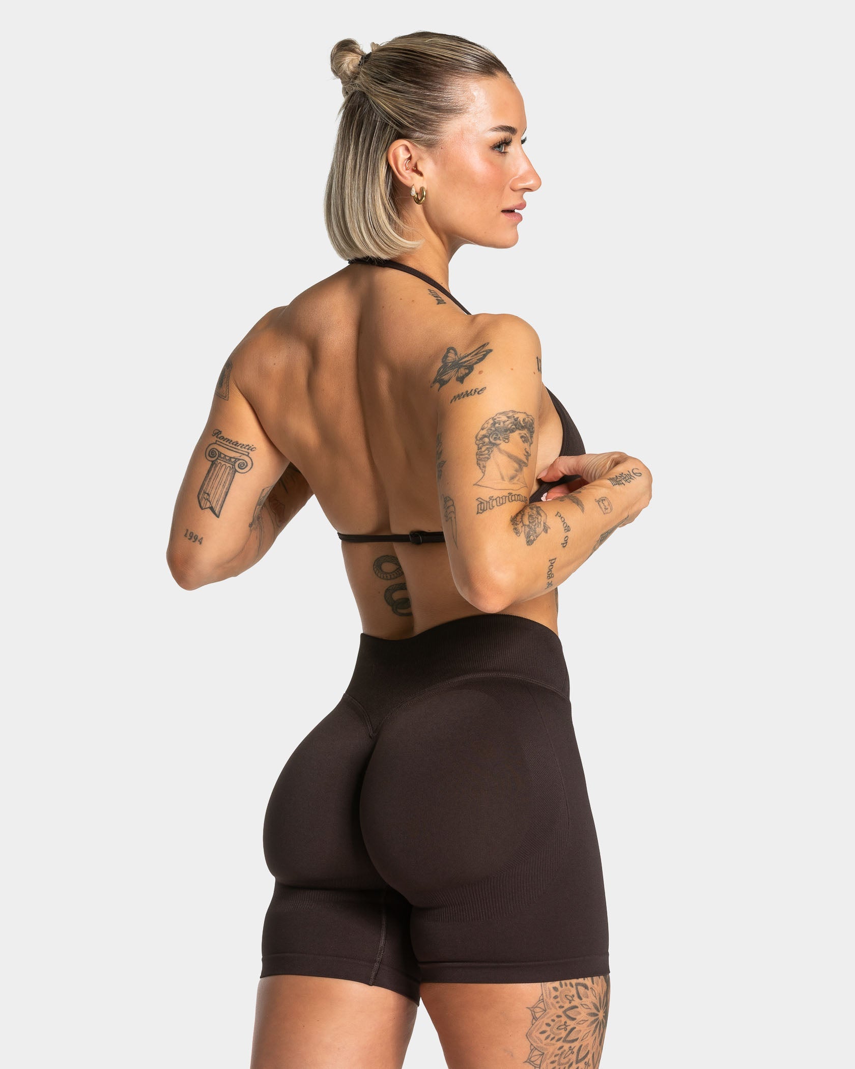 Lift Sculpt Scrunch Shorts "Dark Chocolate"