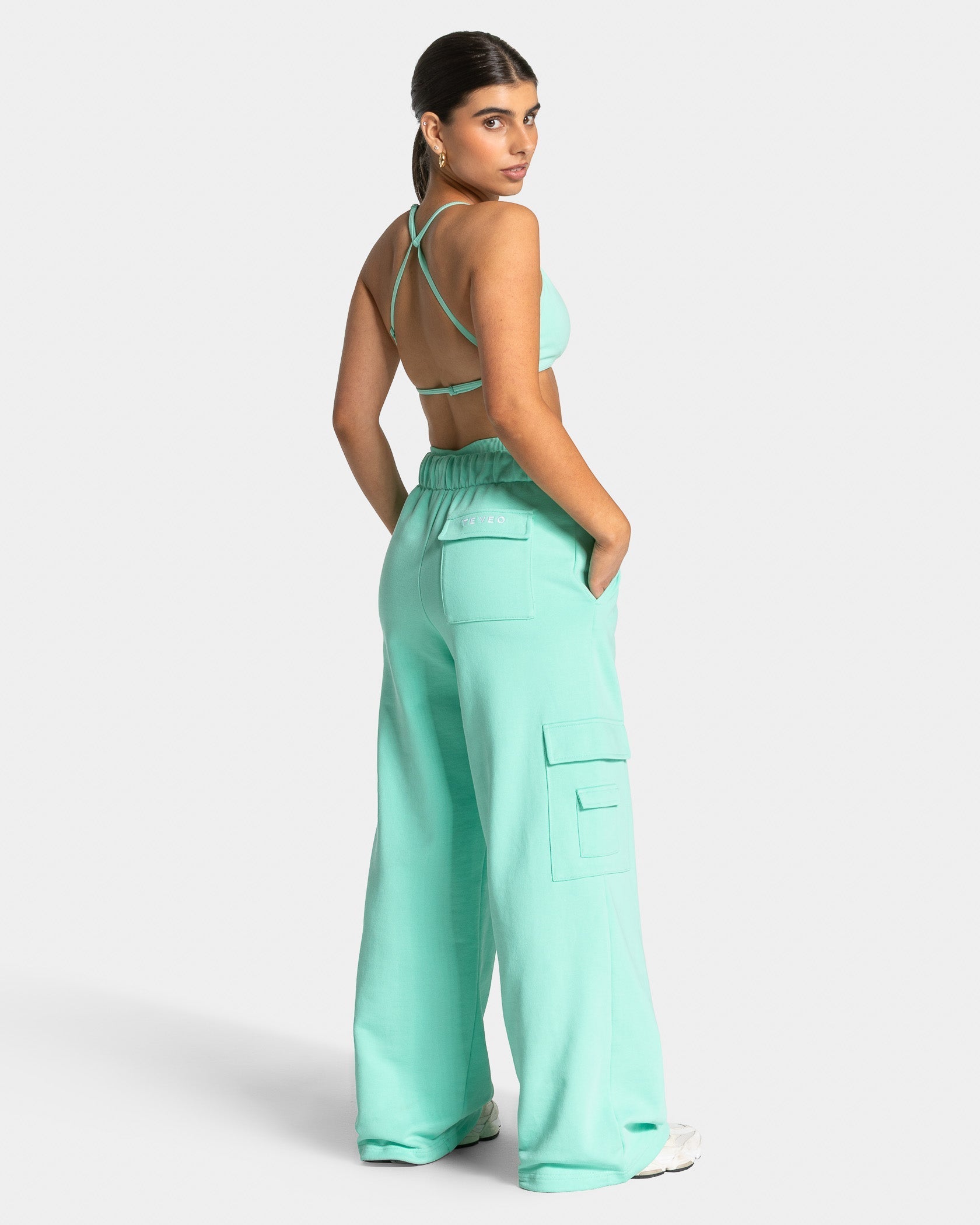 Lift Wide Leg Cargo Jogger "Mint"