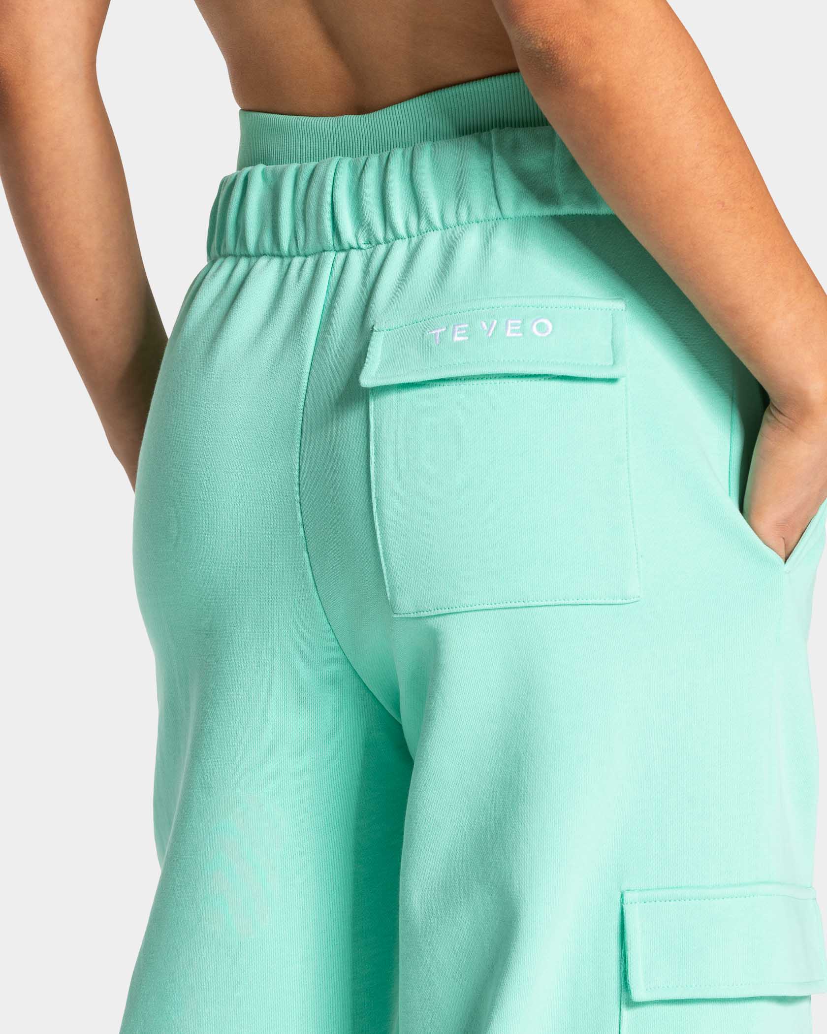 Lift Wide Leg Cargo Jogger "Mint"