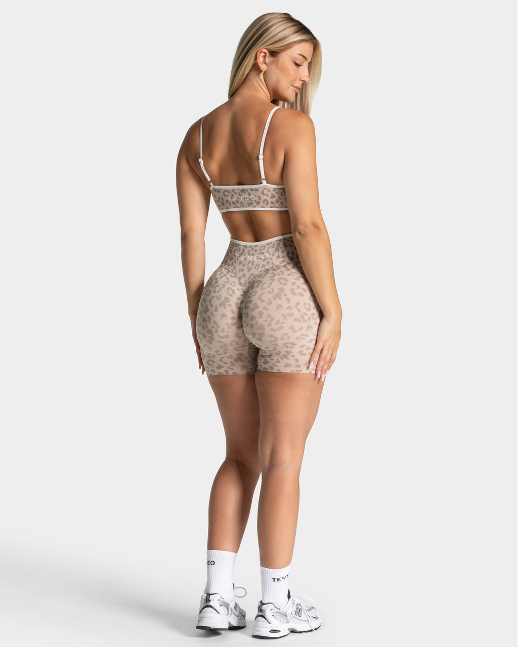 Short Sculpt scrunch Contrastline « léopard Cream »